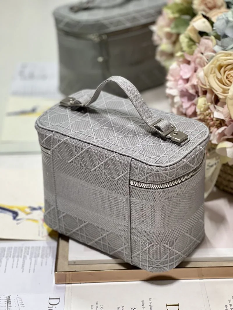 SmartChoice Christian Dior Cosmetic Bags 47623