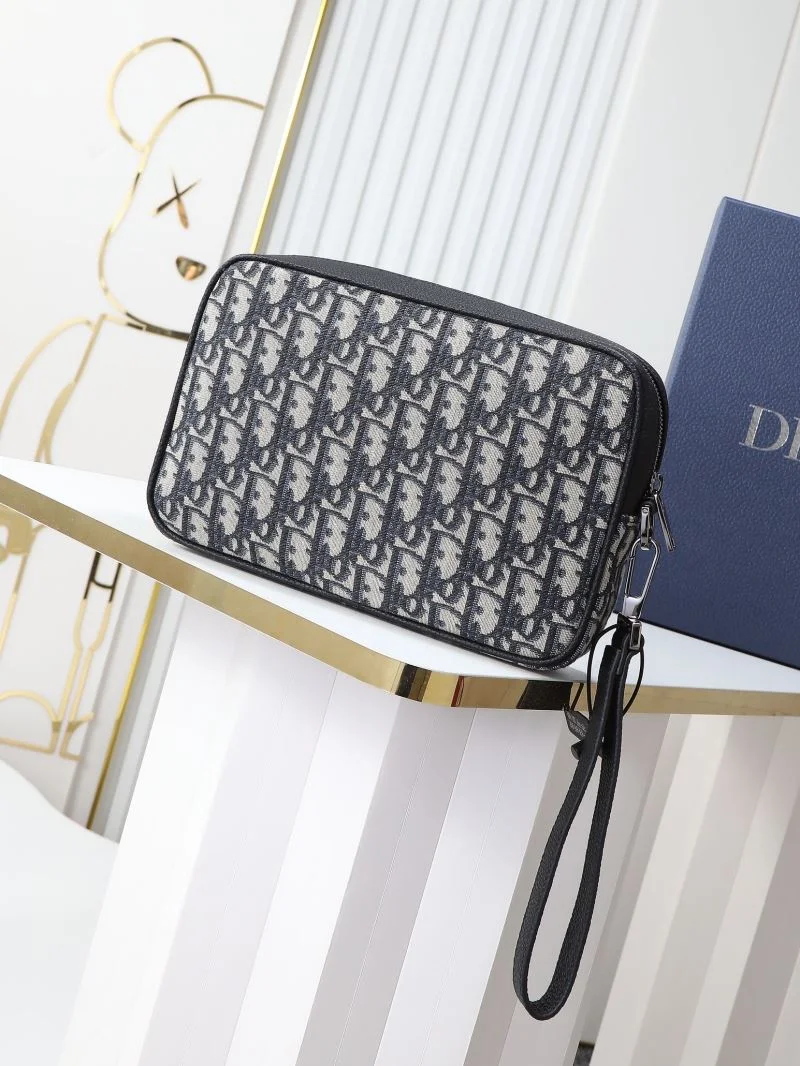 Elegant Christian Dior Cosmetic Bags 47588