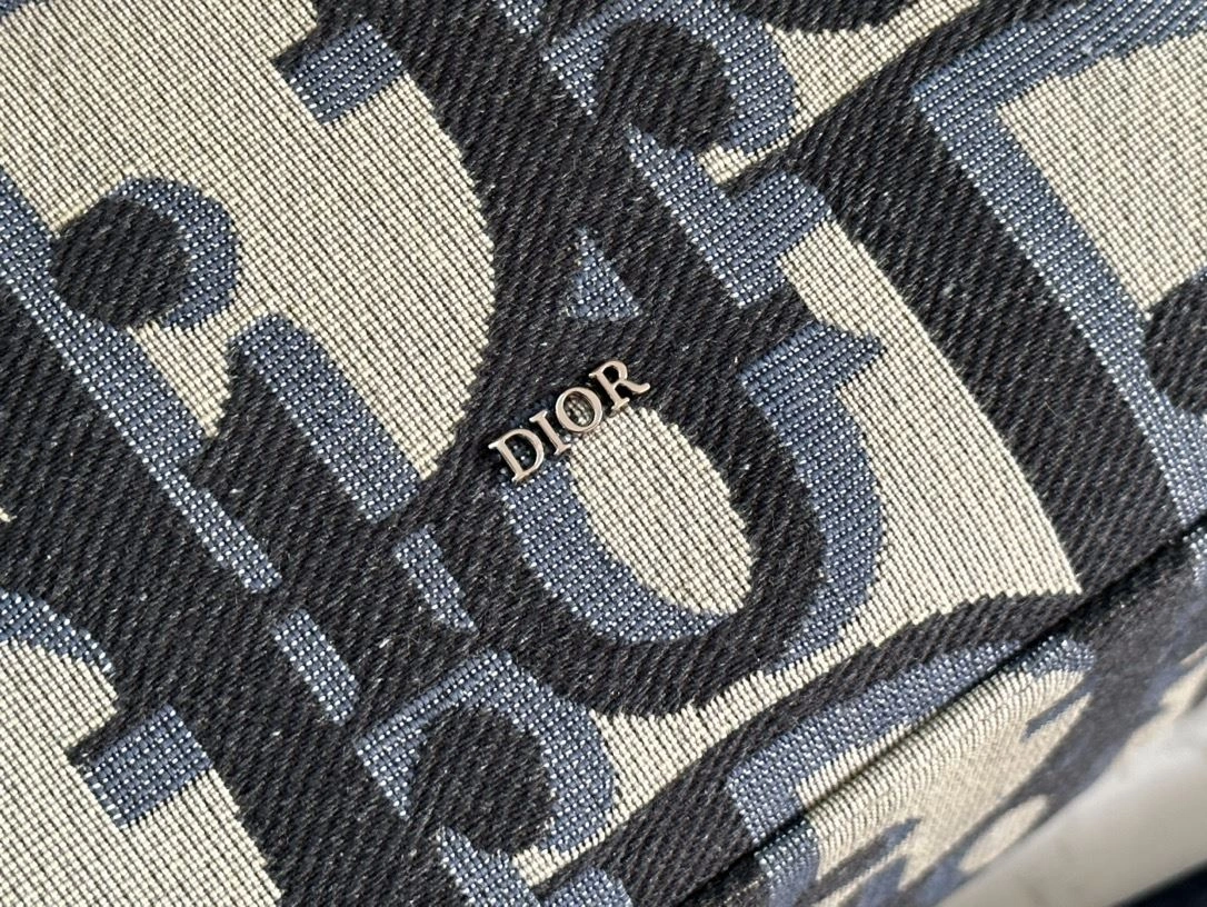 Soft Christian Dior Cosmetic Bags 92229