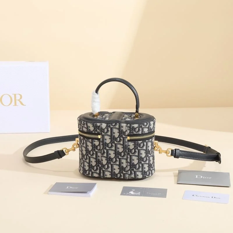 Resilient Christian Dior Cosmetic Bags 46449