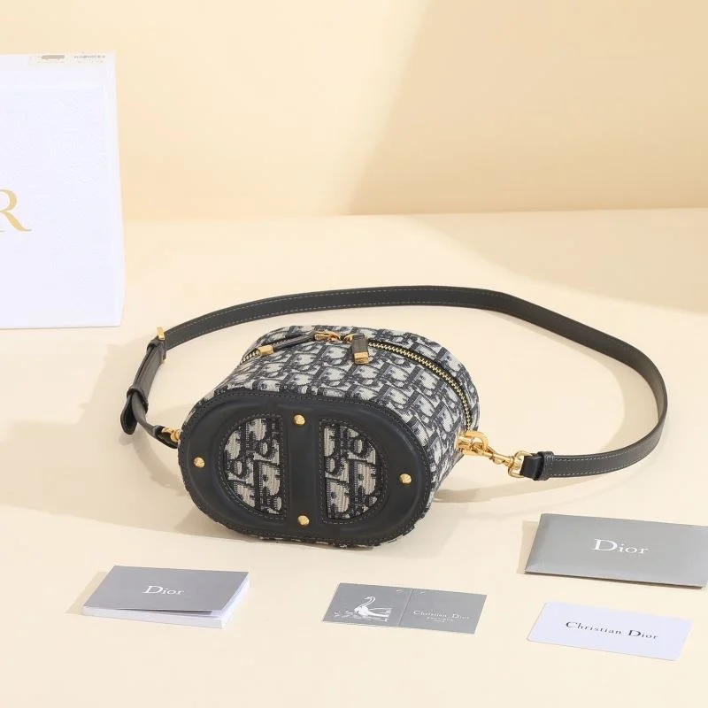 Resilient Christian Dior Cosmetic Bags 46449