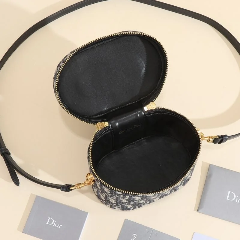 Resilient Christian Dior Cosmetic Bags 46449
