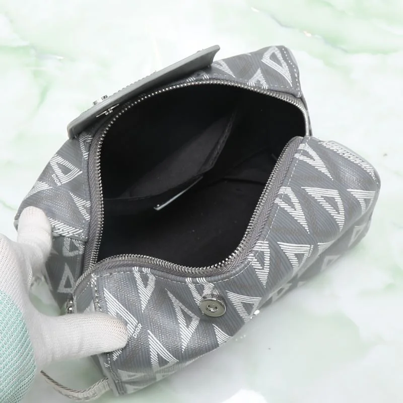 Christian Dior Cosmetic Bags Attractive 46475