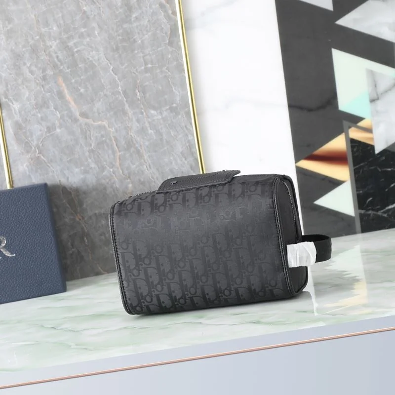 Casual Christian Dior Cosmetic Bags 46437