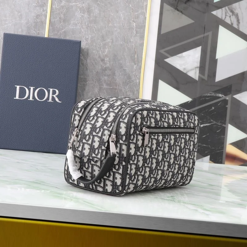 Supportive Christian Dior Cosmetic Bags 46435