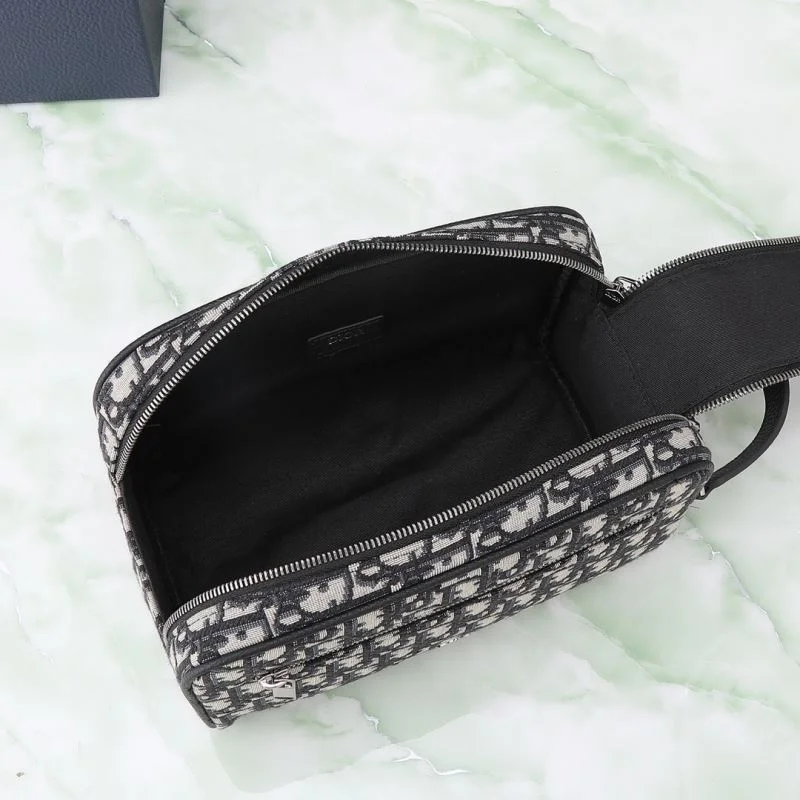 Supportive Christian Dior Cosmetic Bags 46435