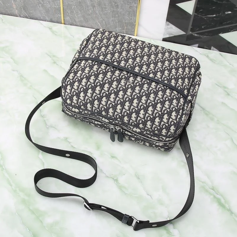 Christian Dior Cosmetic Bags Popular 46432