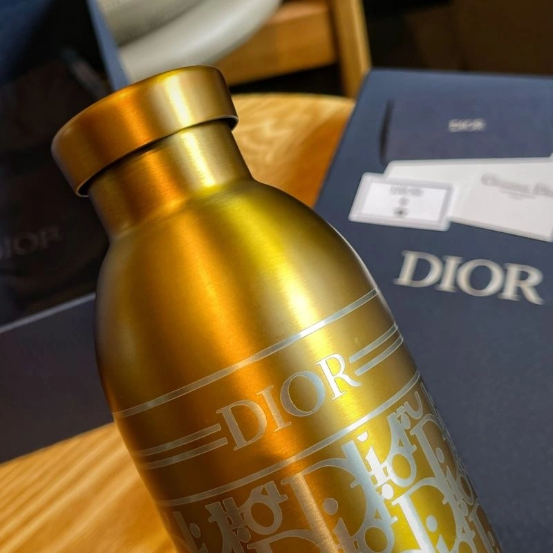 Elegant Christian Dior Cups 262750