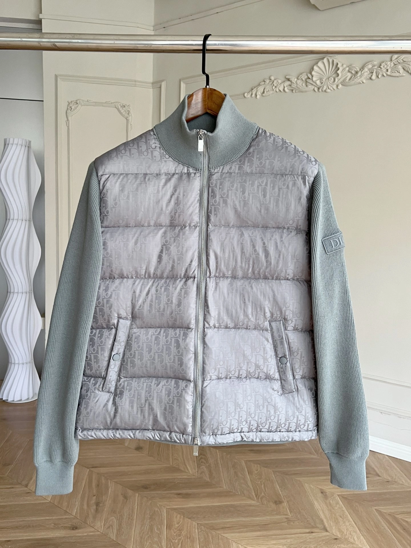 Resilient Christian Dior Down Jackets 118057