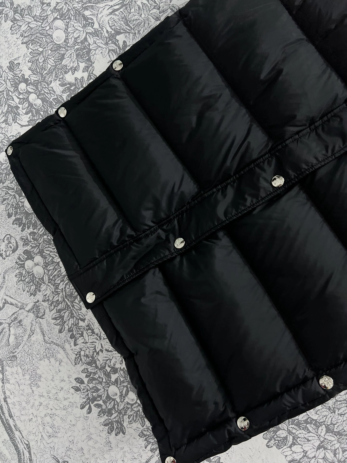 Minimalist Christian Dior Down Jackets 118053