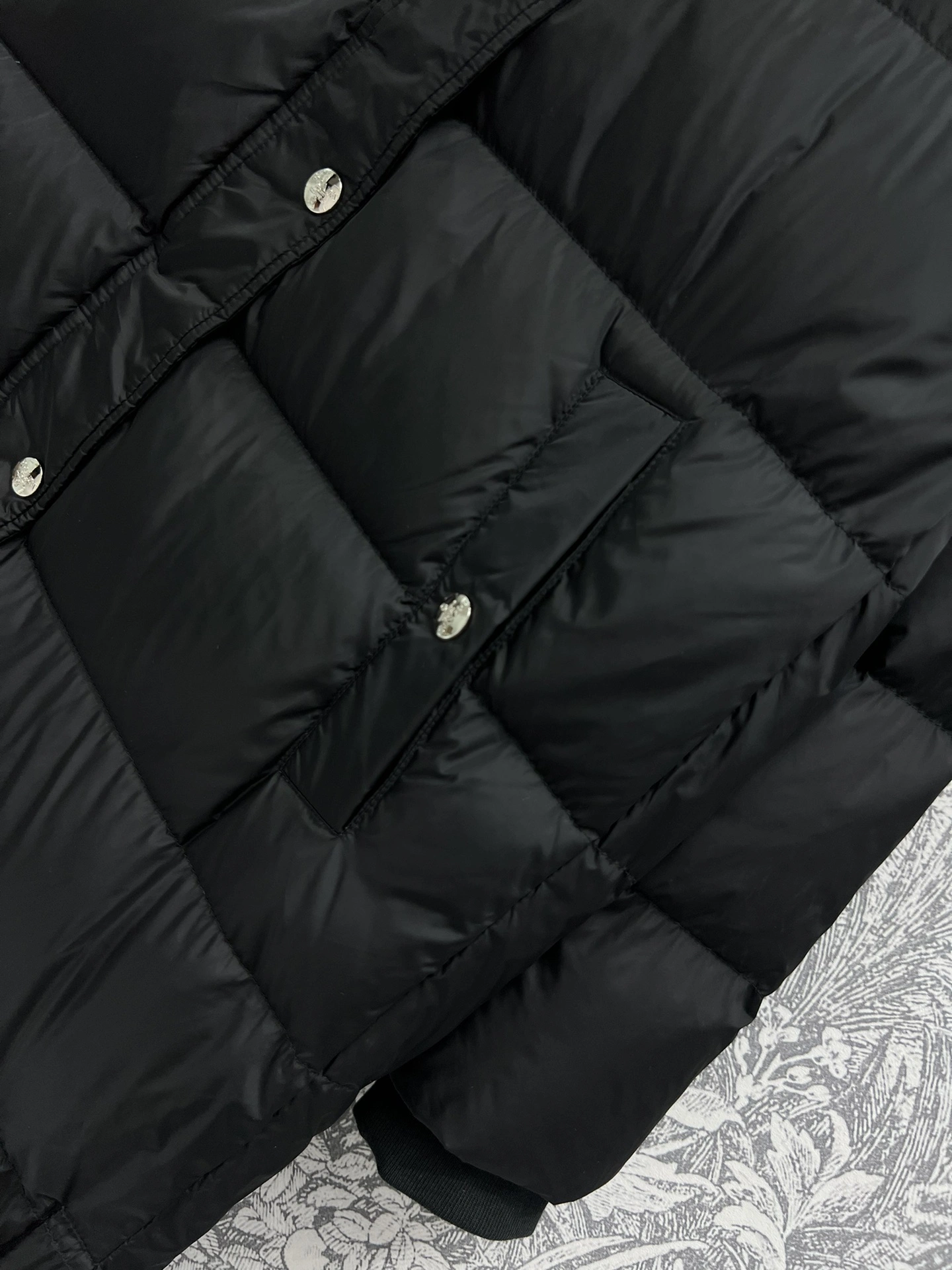 Minimalist Christian Dior Down Jackets 118053