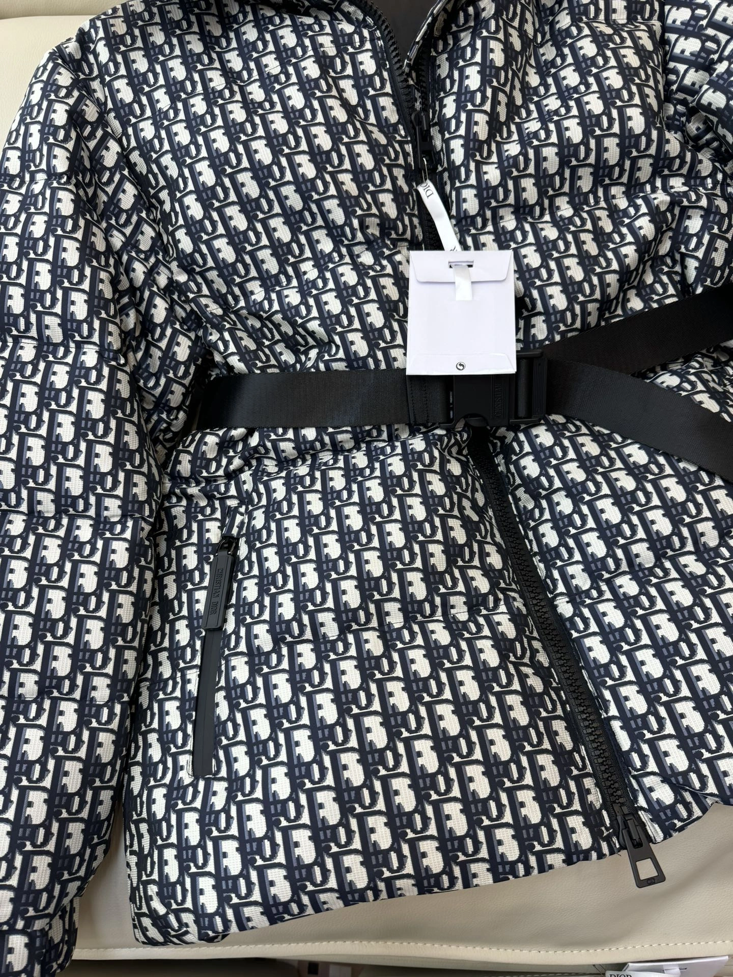 Breathable Christian Dior Down Jackets 118032