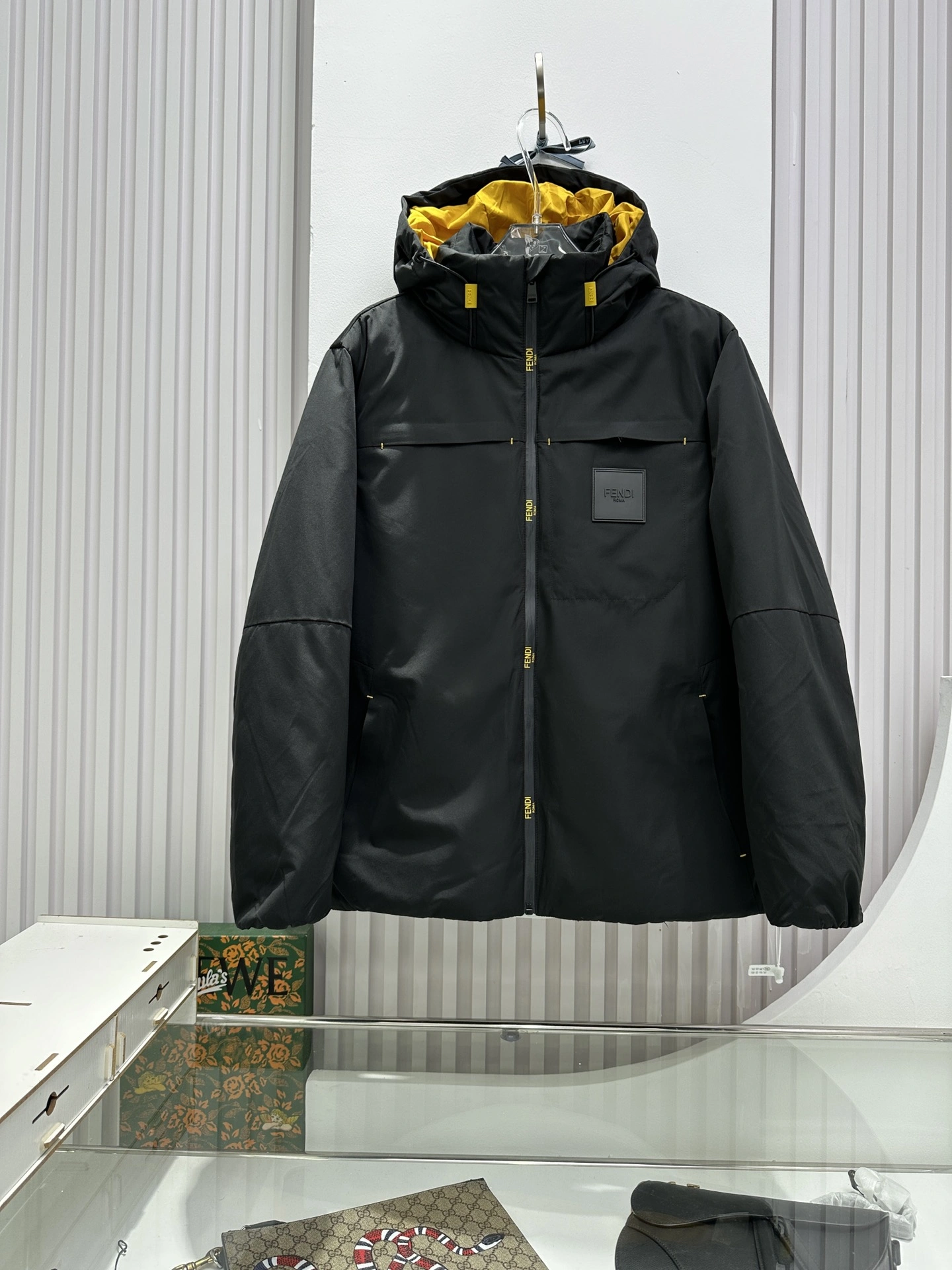 Christian Dior Down Jackets Tailored 118029
