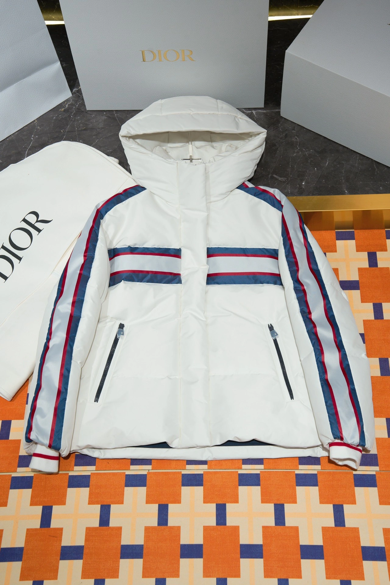 Christian Dior Down Jackets FlexibleFit 118023