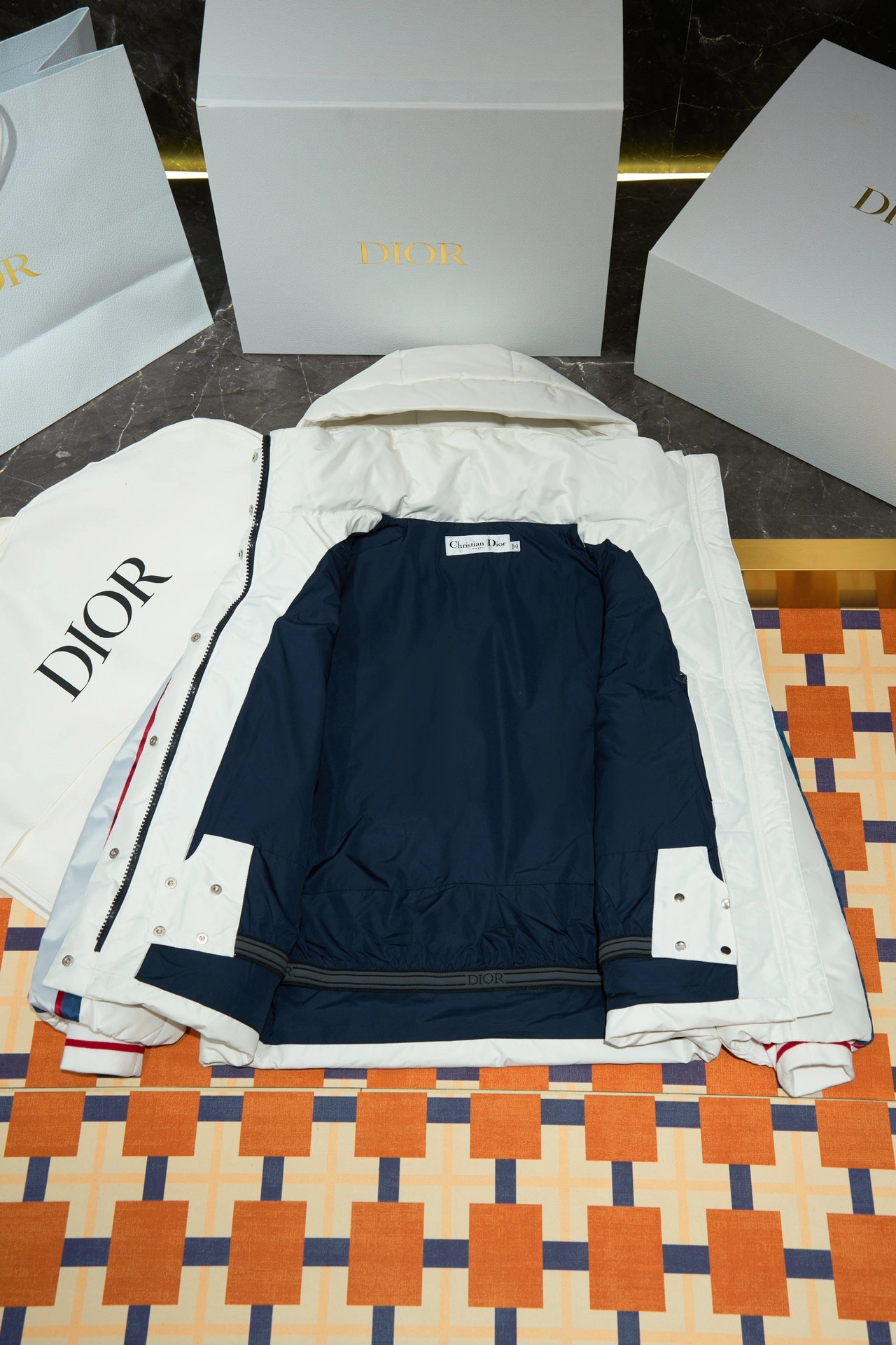 Christian Dior Down Jackets FlexibleFit 118023