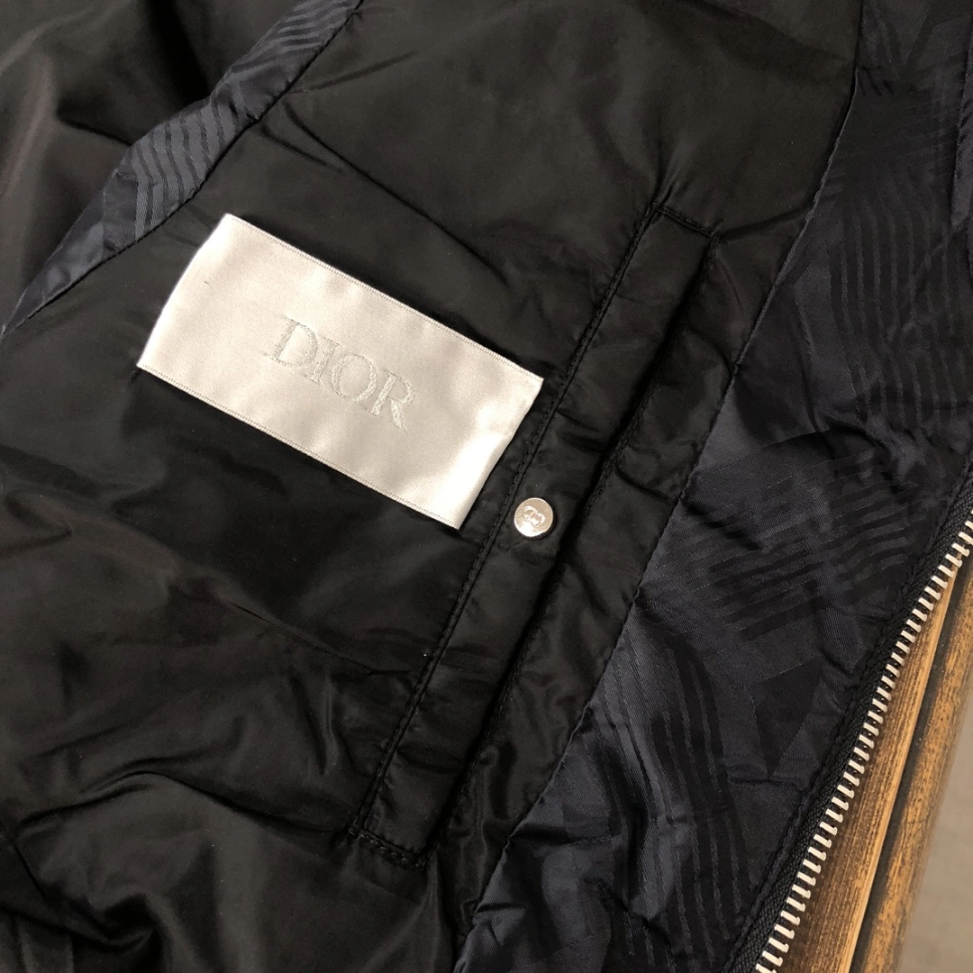 Christian Dior Down Jackets OdorResistant 118020