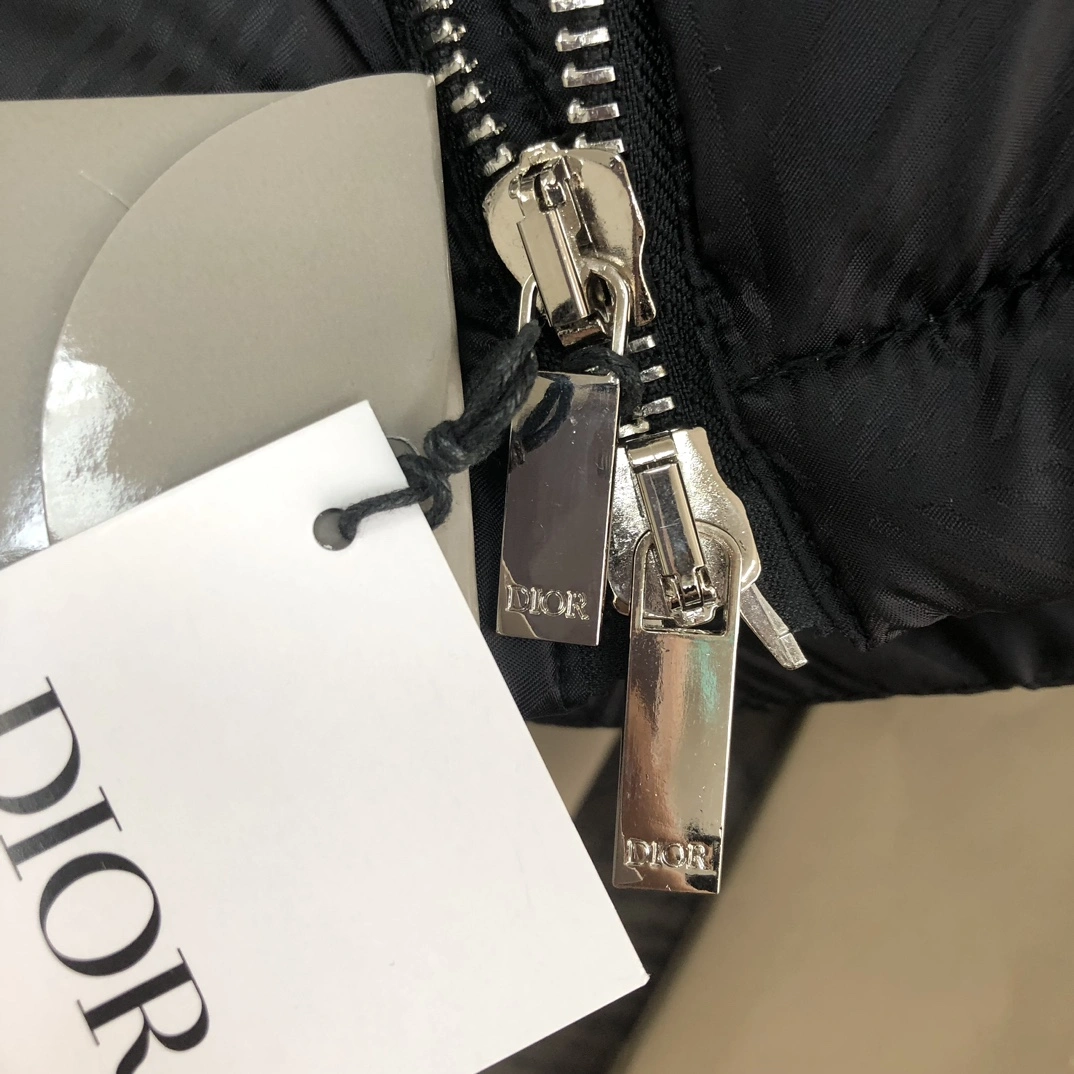 Christian Dior Down Jackets Tailored 118016