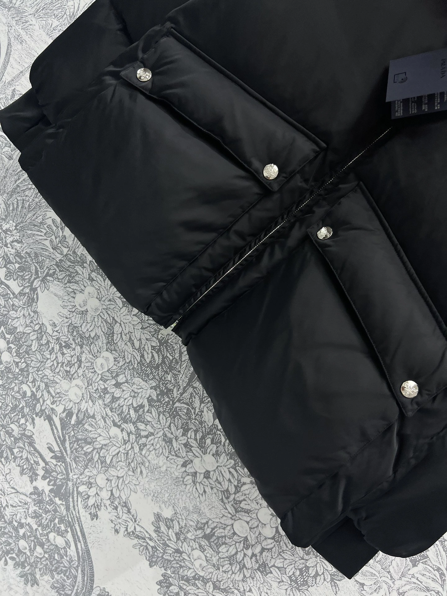 Original Christian Dior Down Jackets 118008