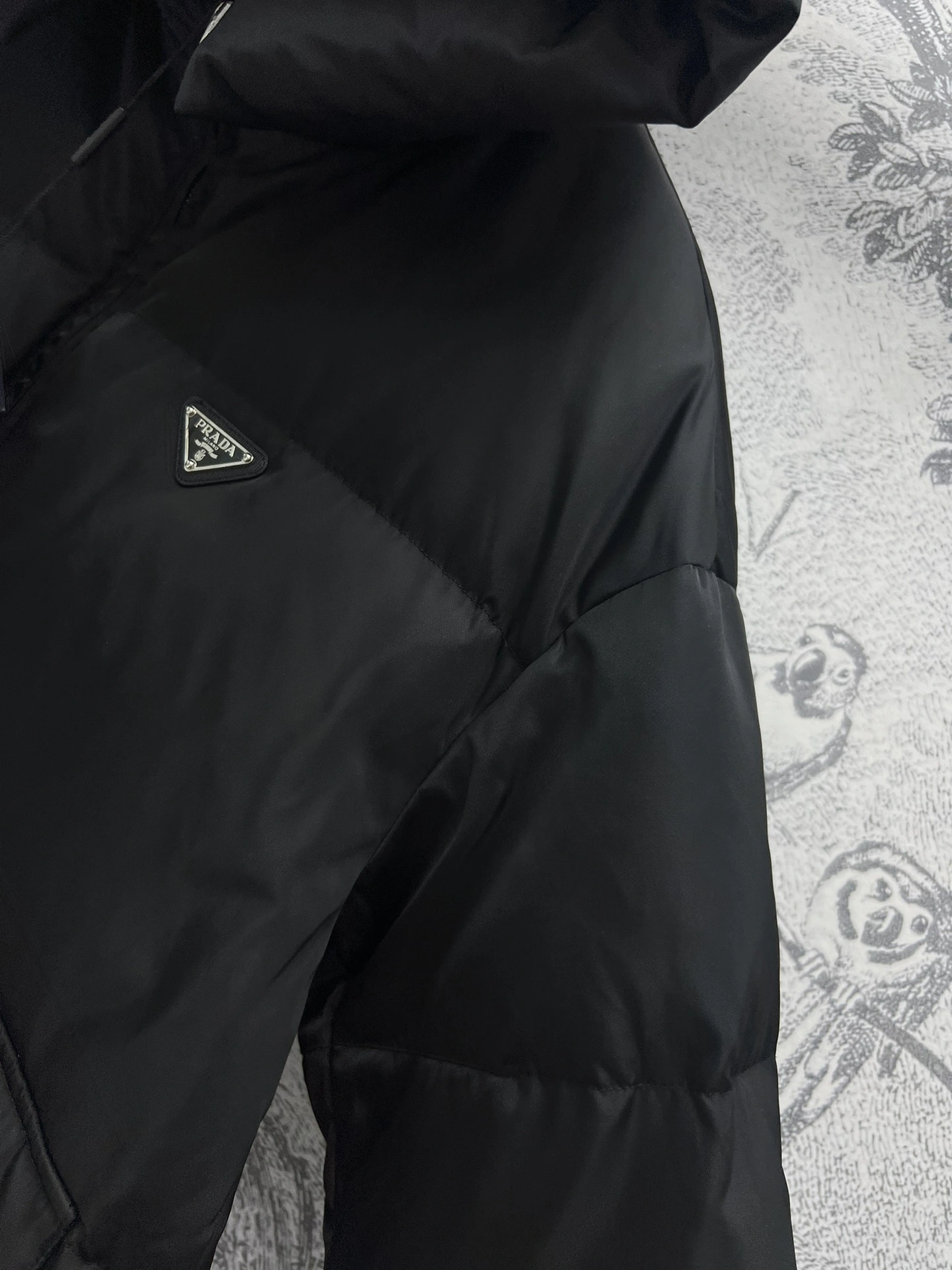 Original Christian Dior Down Jackets 118008