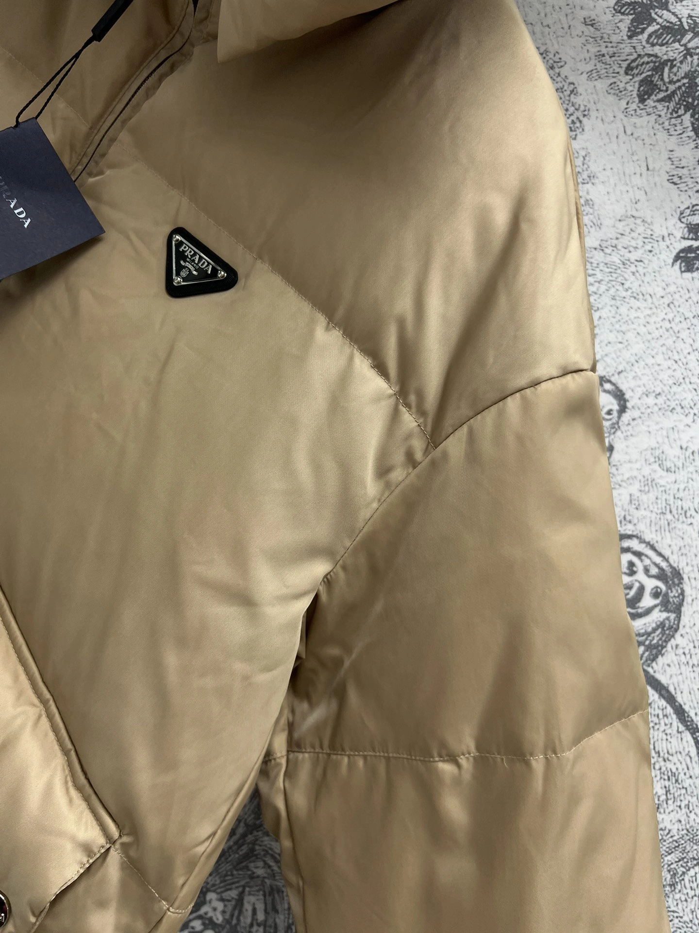 EyeCatching Christian Dior Down Jackets 117997