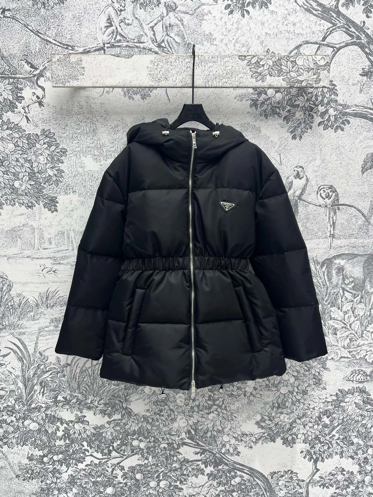 Sustainable Christian Dior Down Jackets 118005