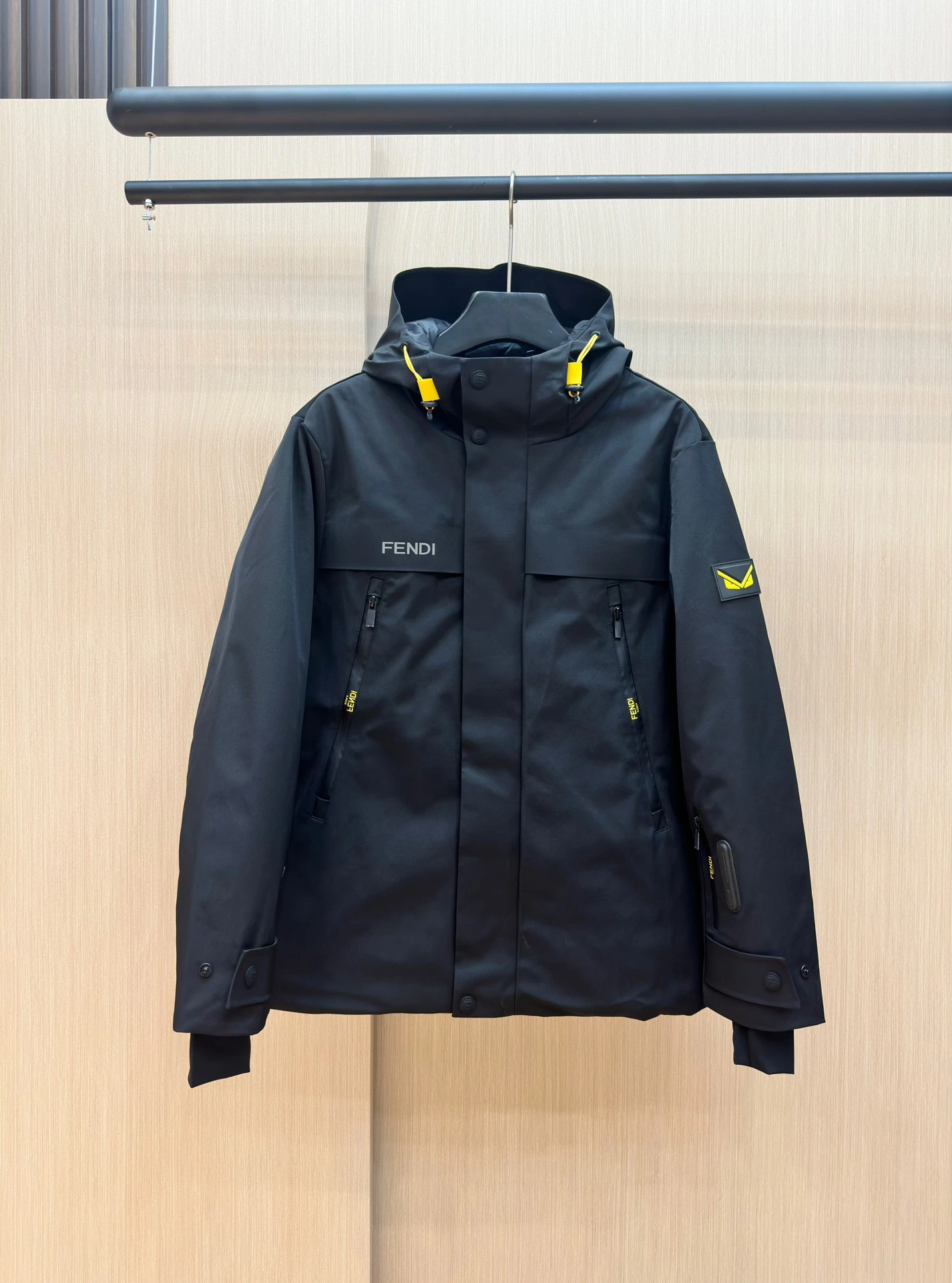 Christian Dior Down Jackets Resilient 118021