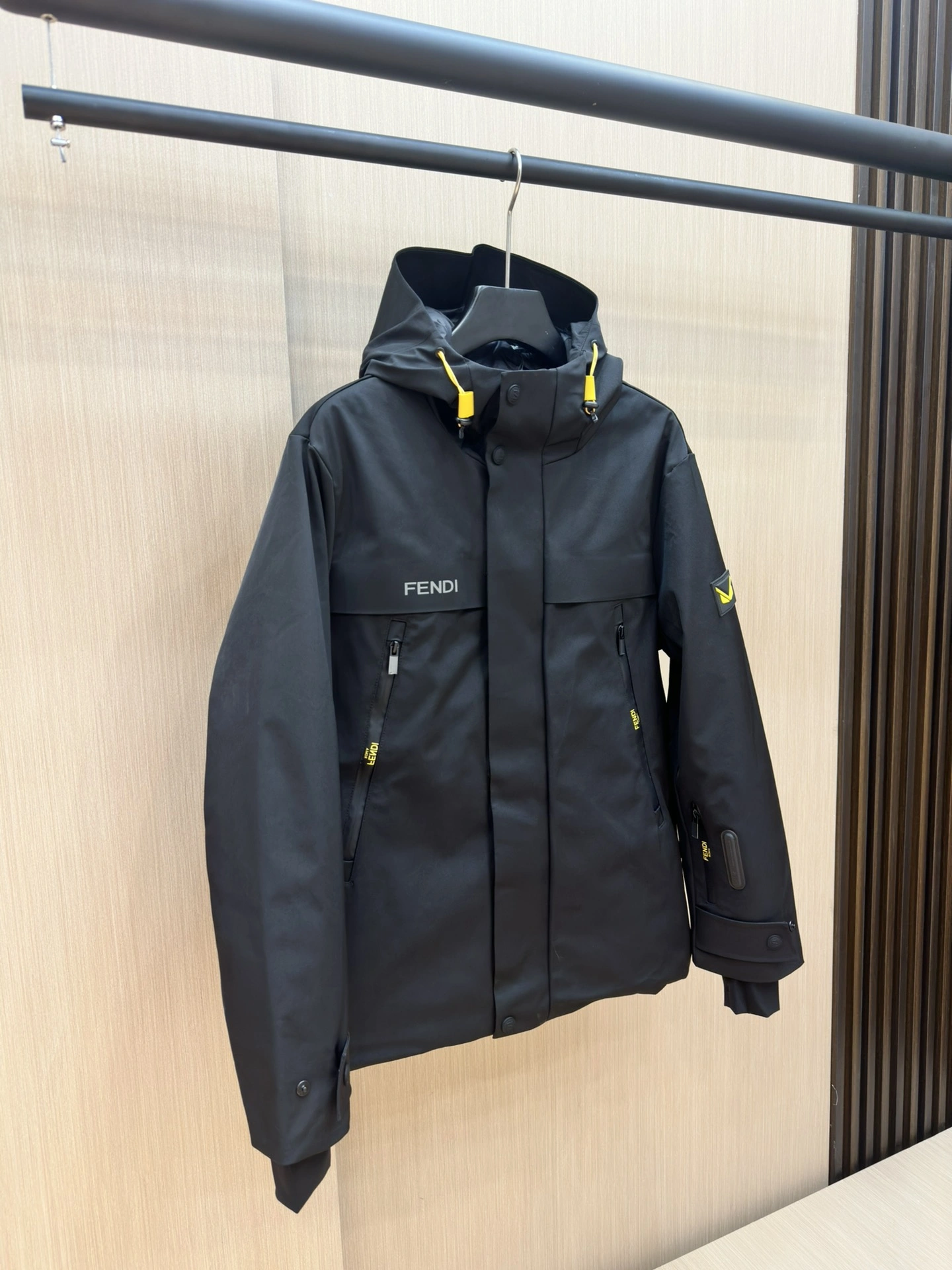 Christian Dior Down Jackets Resilient 118021