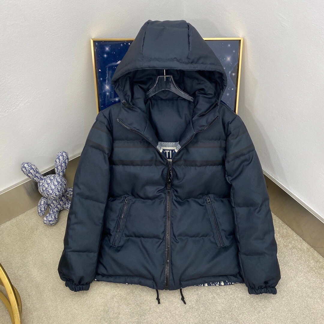 Christian Dior Down Jackets Sophisticated 118010