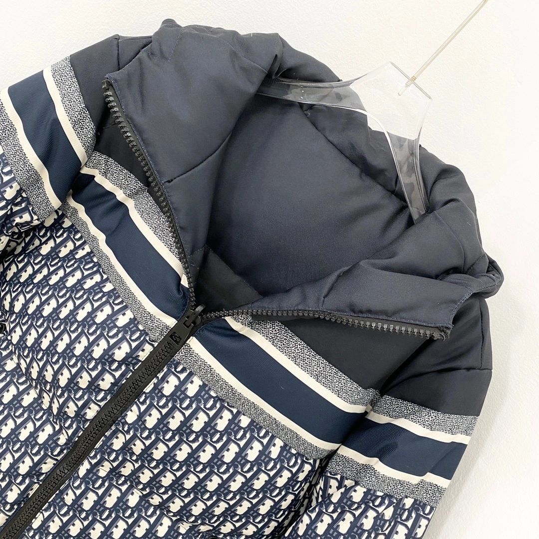 Christian Dior Down Jackets Sophisticated 118010