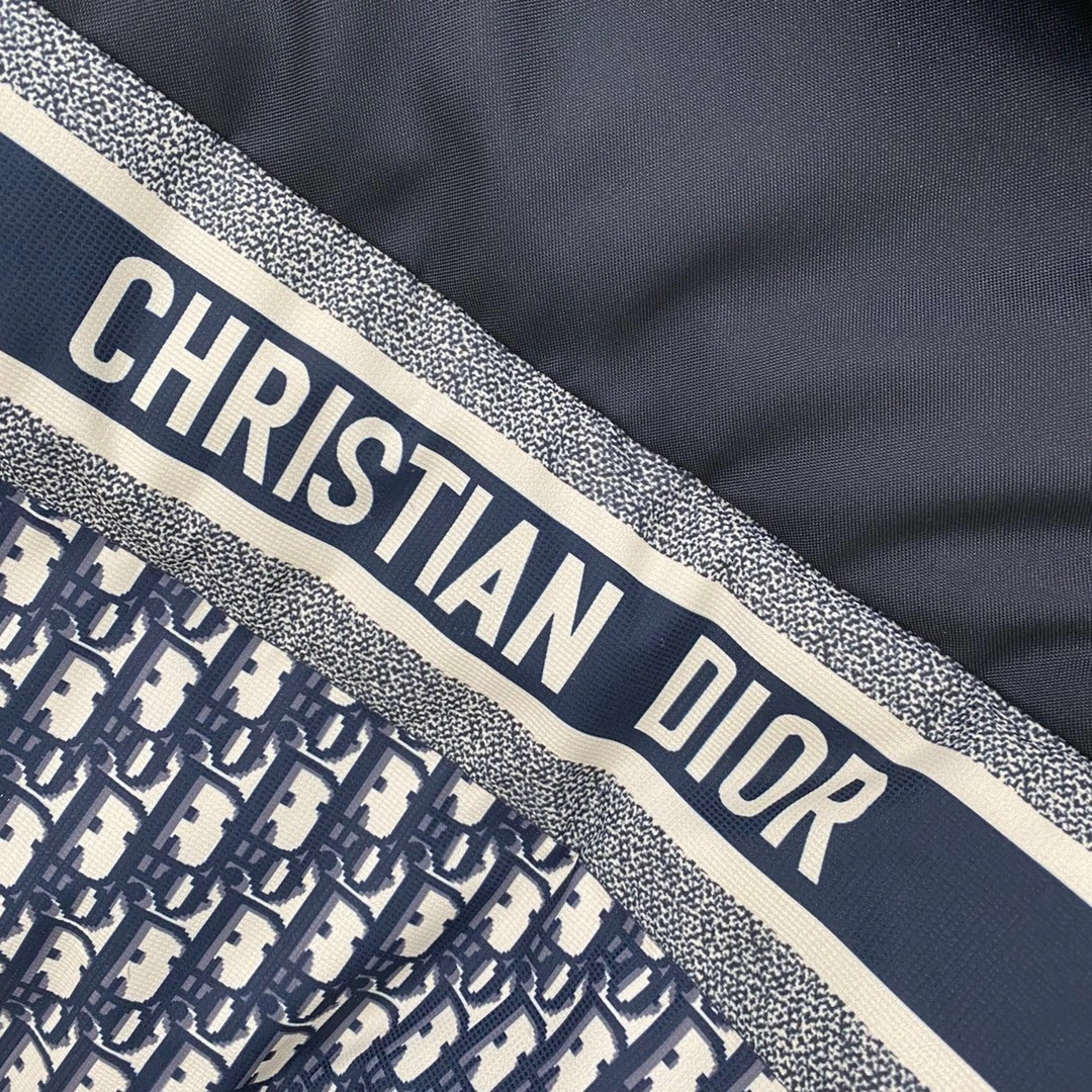 Christian Dior Down Jackets Sophisticated 118010