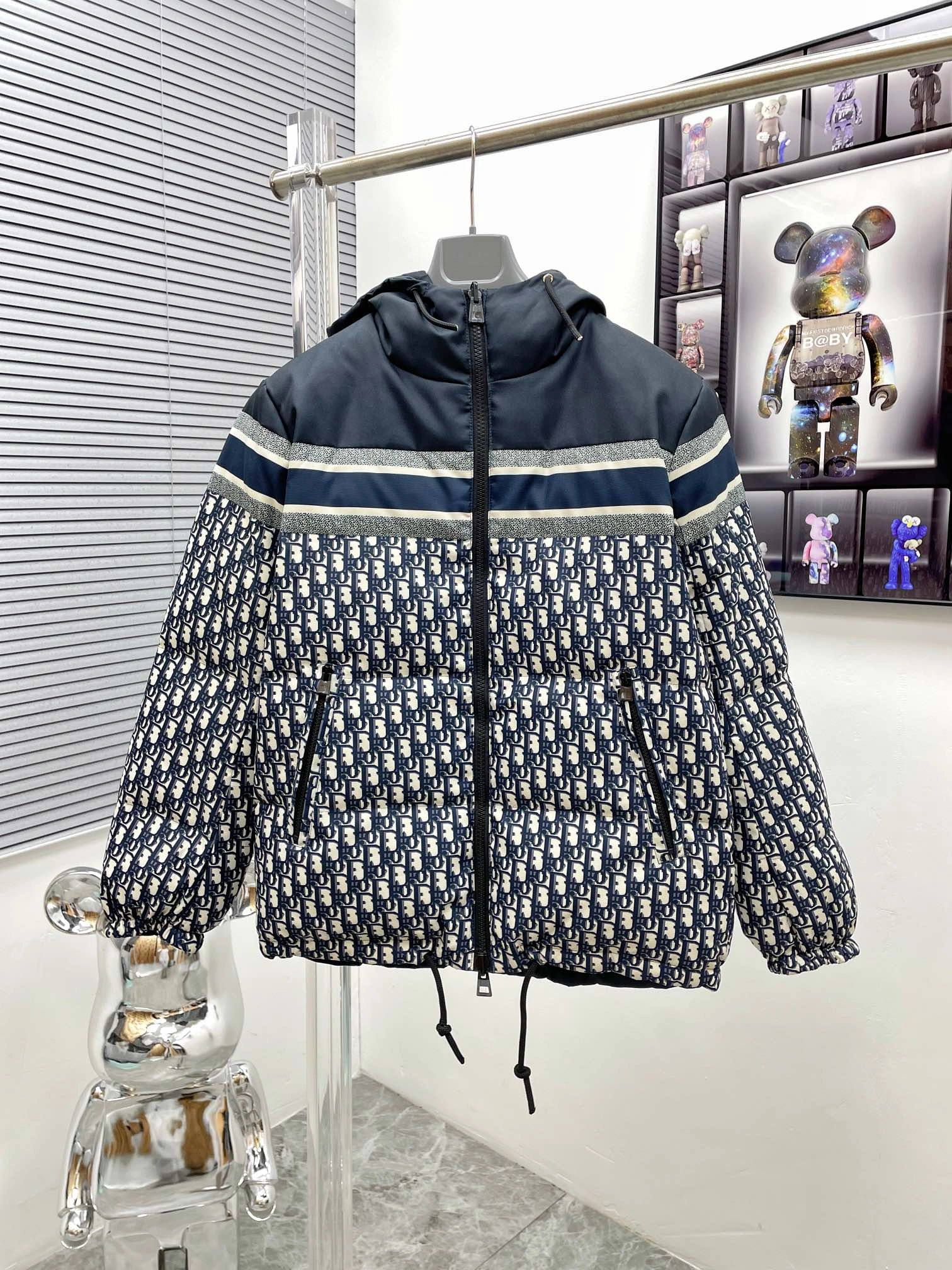 Christian Dior Down Jackets Cozy 117970