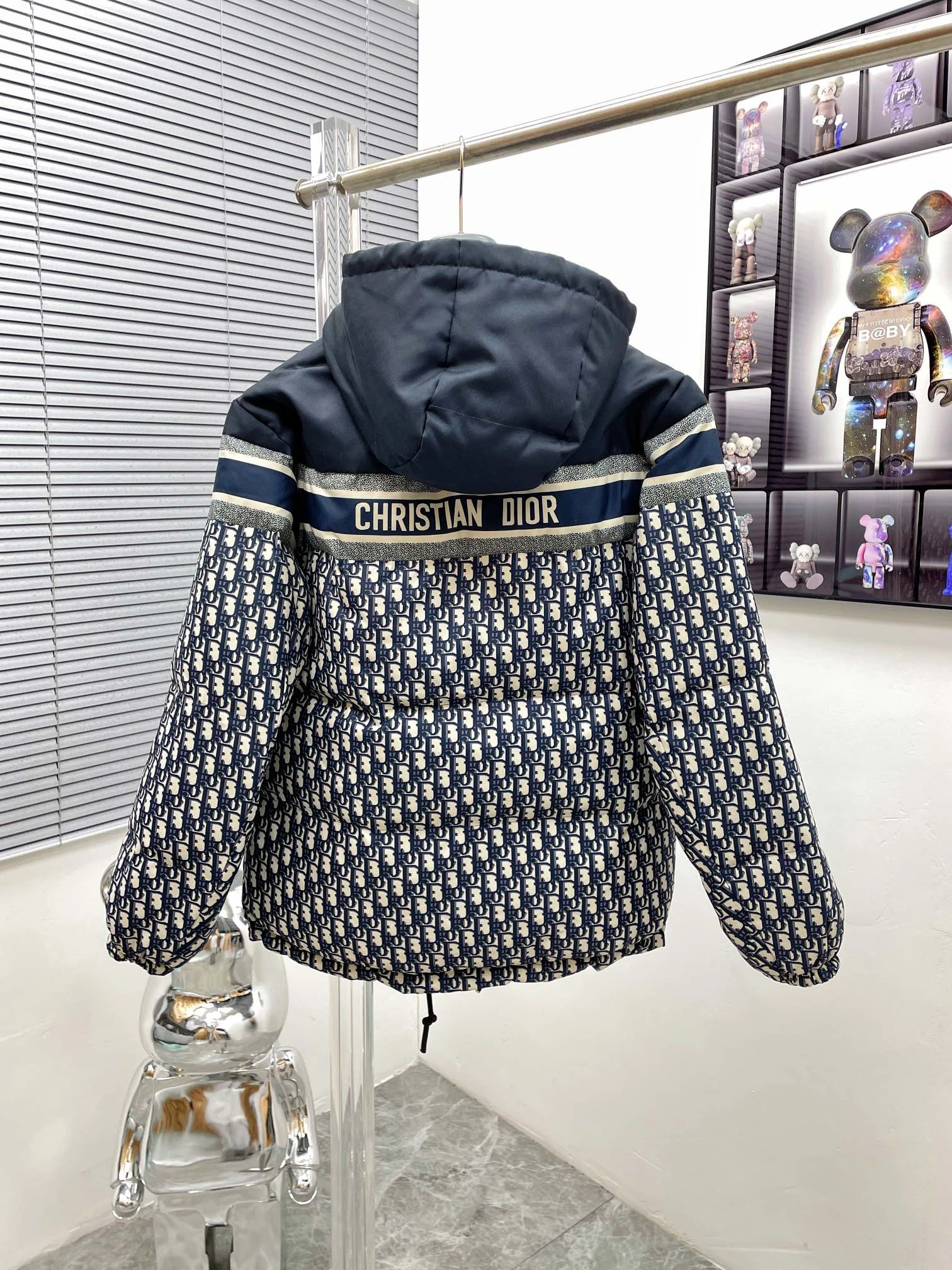 Christian Dior Down Jackets Cozy 117970