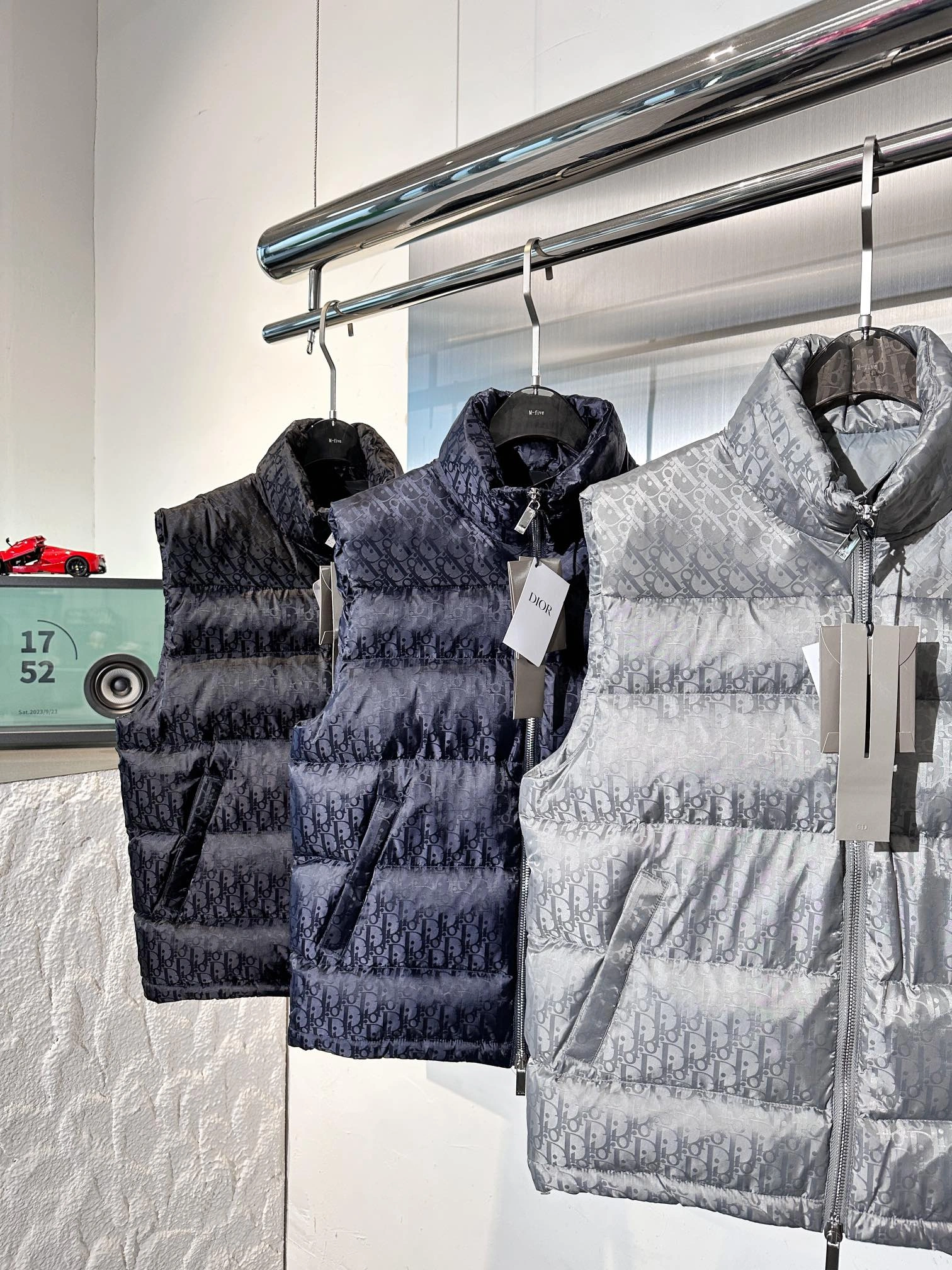 Affordable Christian Dior Down Jackets 117964
