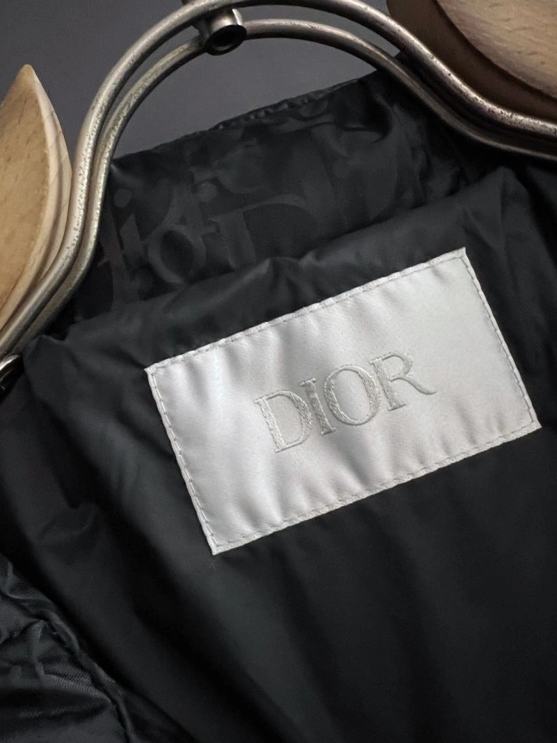 Christian Dior Down Jackets Sporty 117878