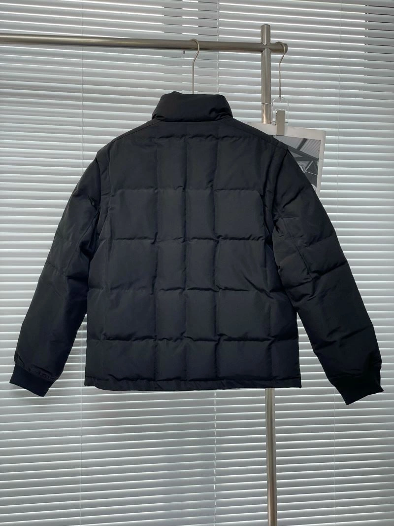 Christian Dior Down Jackets Snug 117875