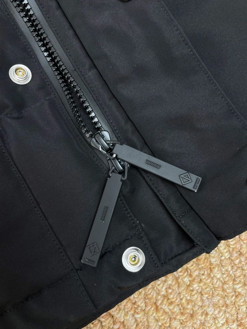 Christian Dior Down Jackets Snug 117875