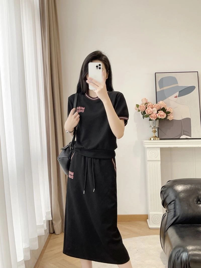 Christian Dior Dress Suits Casual 117623
