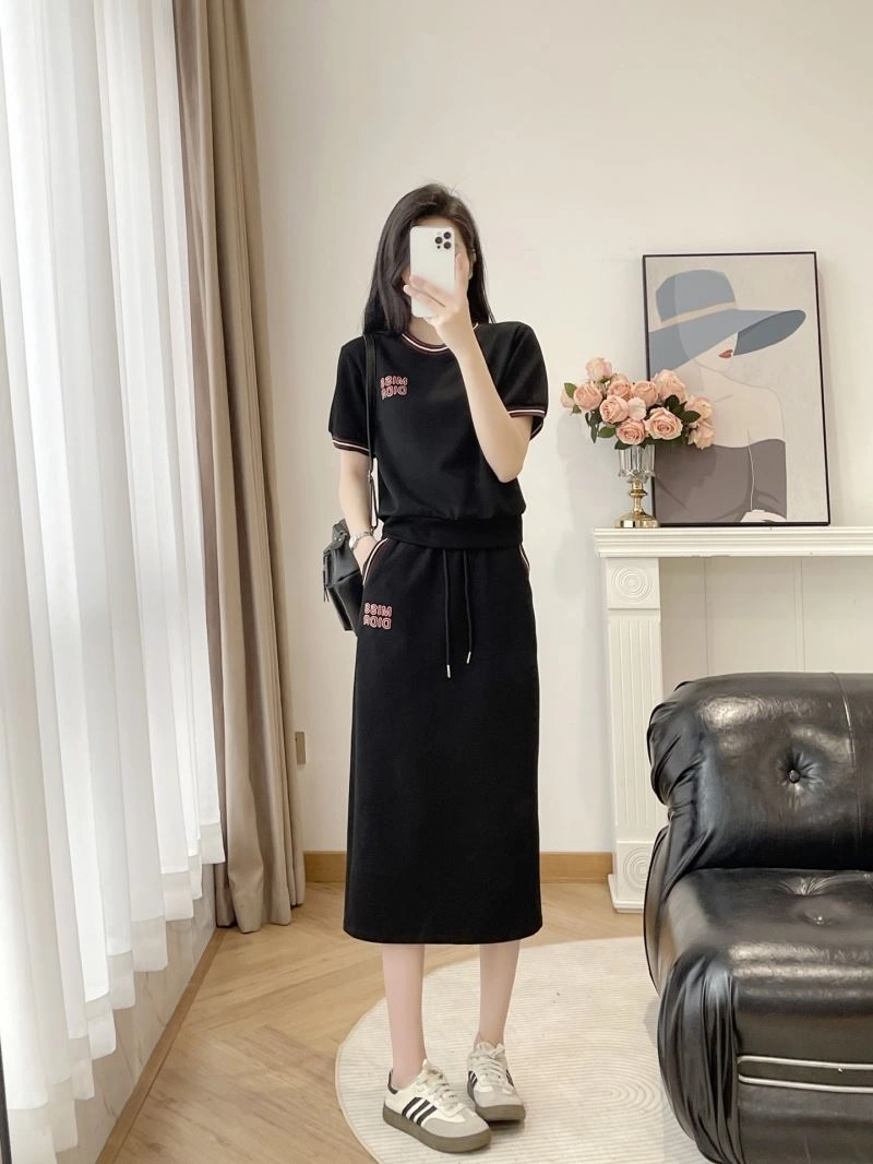 Christian Dior Dress Suits Casual 117623