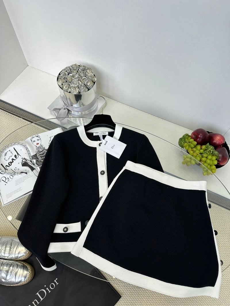 Christian Dior Dress Suits Packable 113074