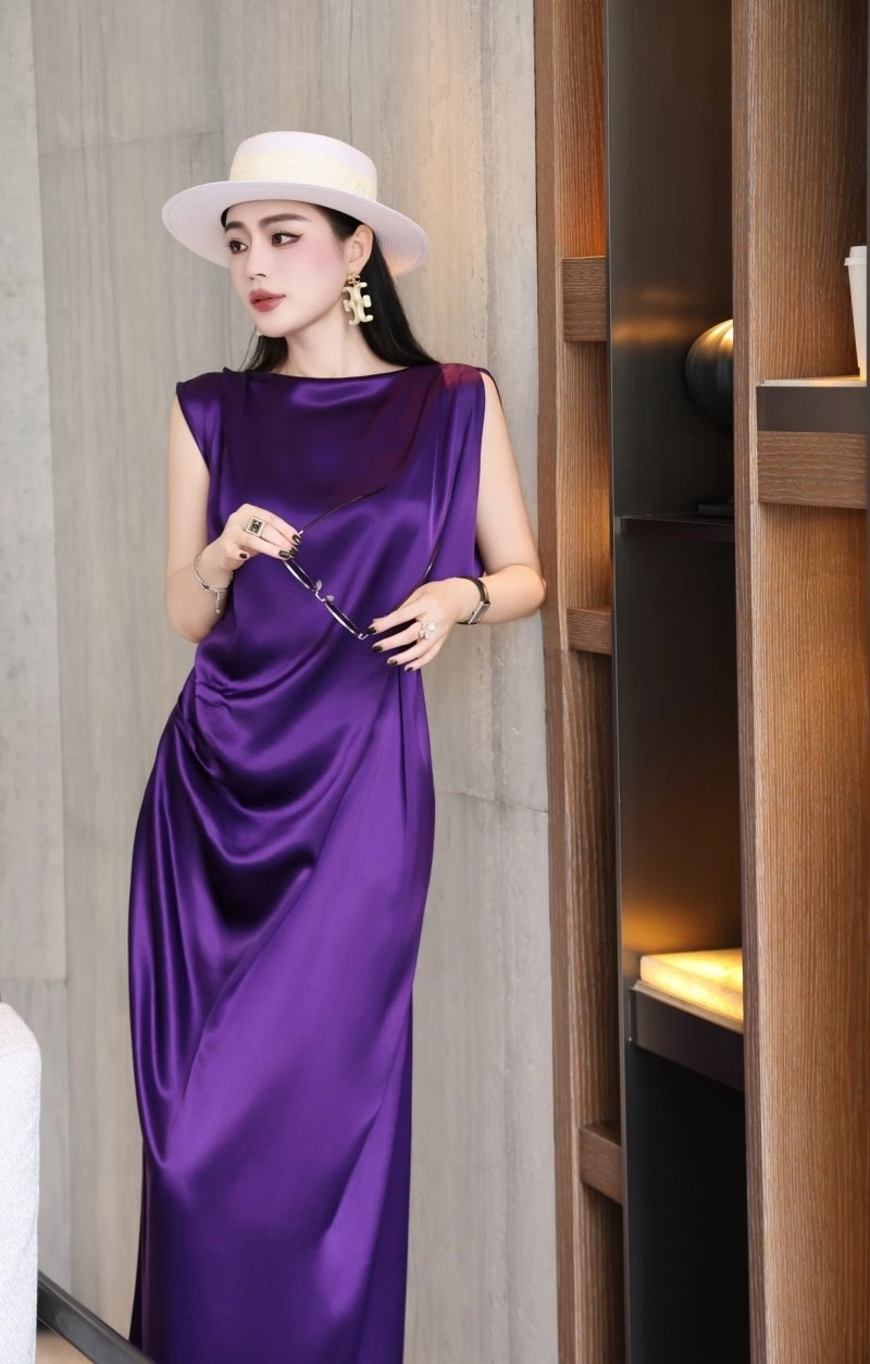 Christian Dior Dress Suits Stylish 113049