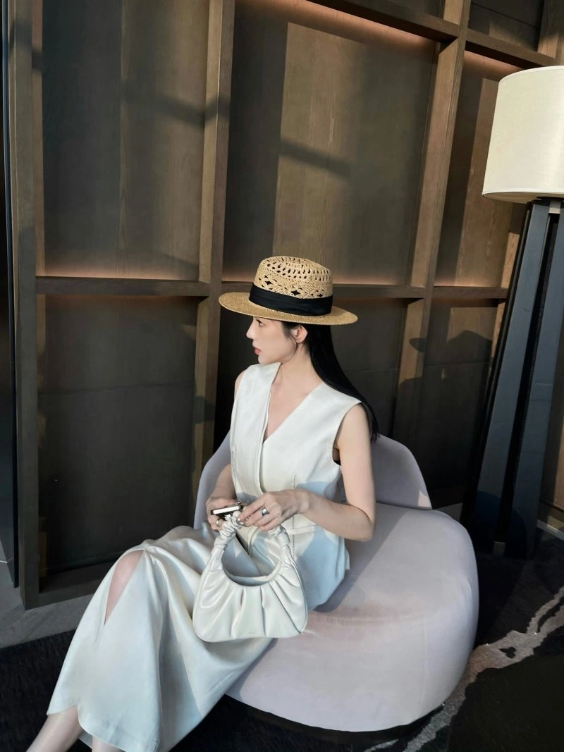 TravelReady Christian Dior Dress Suits 113057