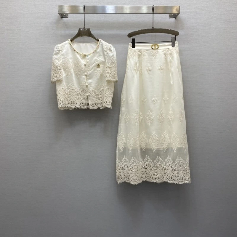 FashionForward Christian Dior Dress Suits 114472