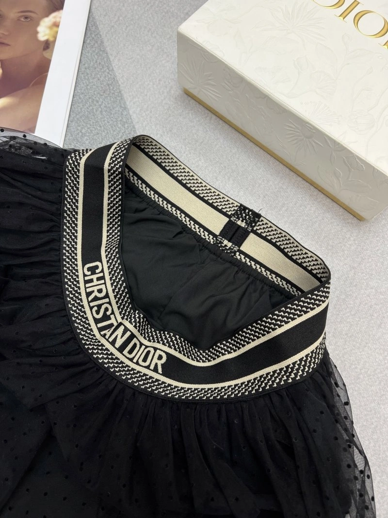 Sustainable Christian Dior Dress Suits 112289