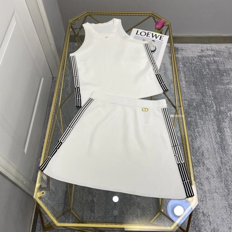 Vibrant Christian Dior Dress Suits 113825