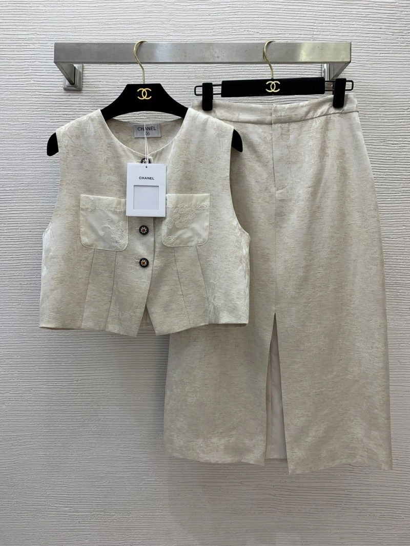 Christian Dior Dress Suits UrbanChic 113799