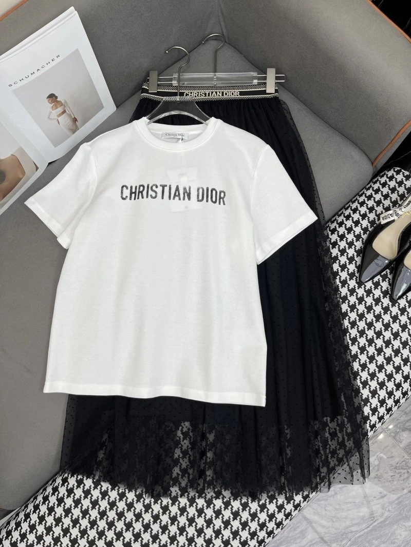 Neat Christian Dior Dress Suits 113793