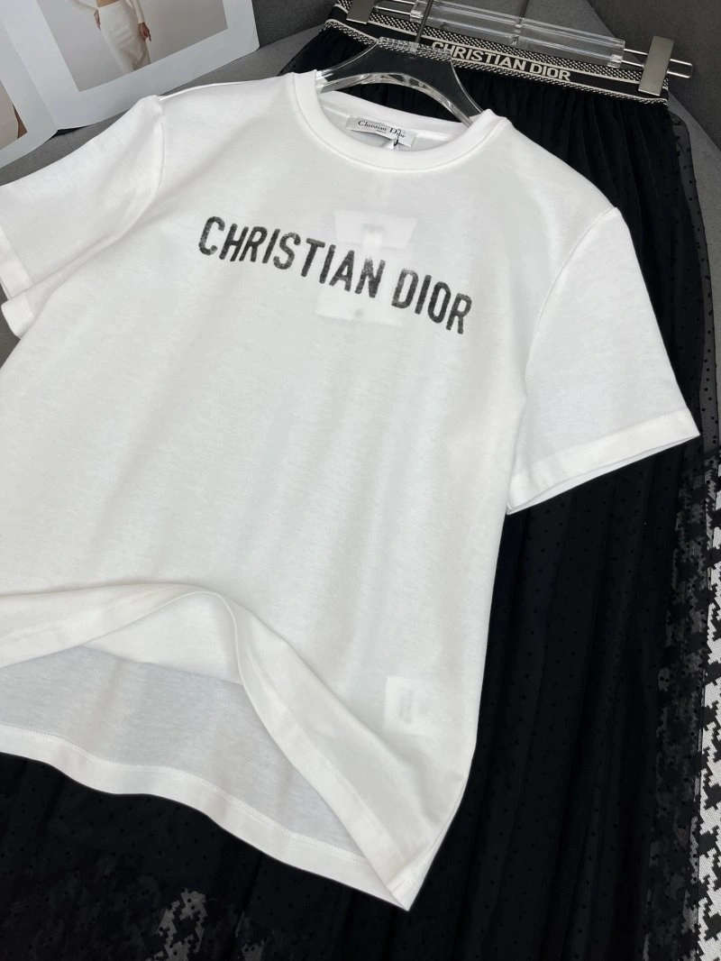 Neat Christian Dior Dress Suits 113793