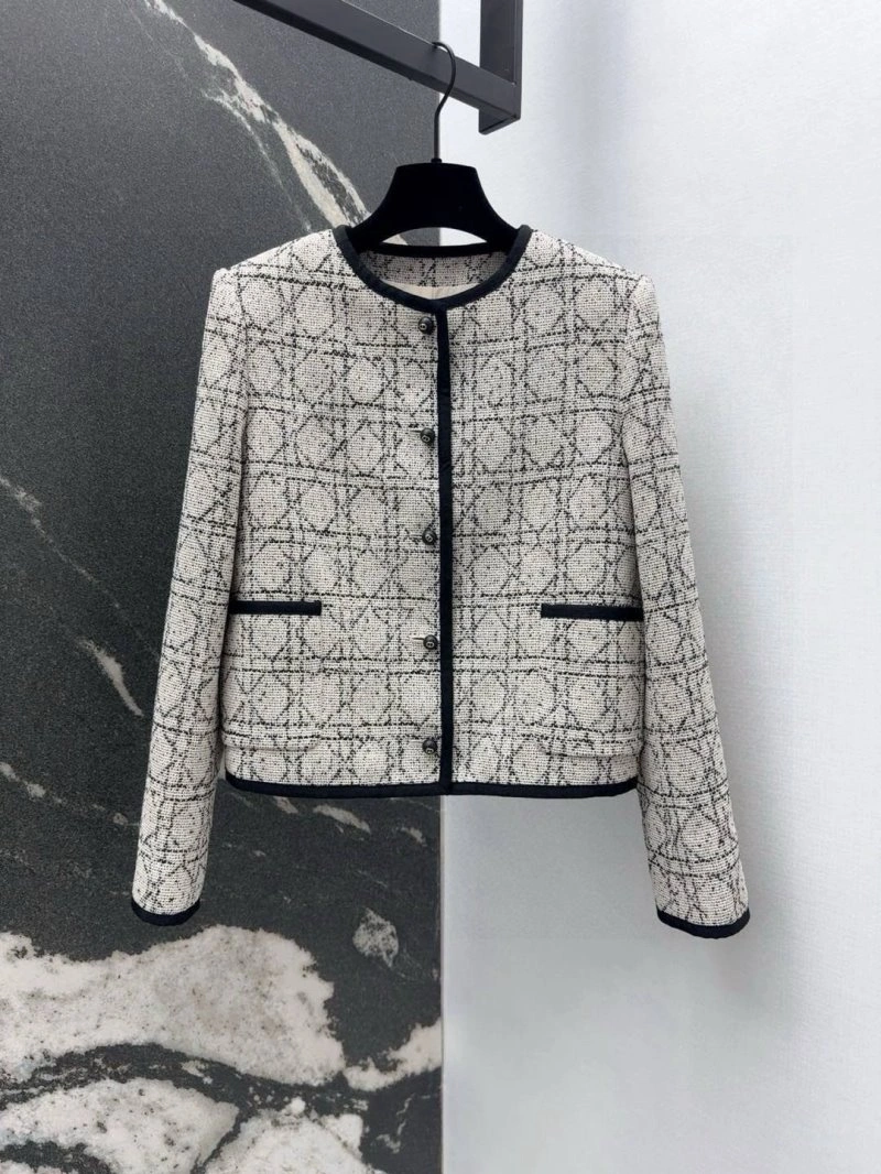 Christian Dior Dress Suits Trendsetting 113810