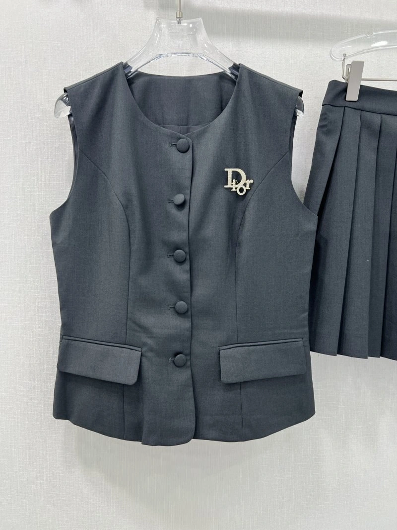Sustainable Christian Dior Dress Suits 113814