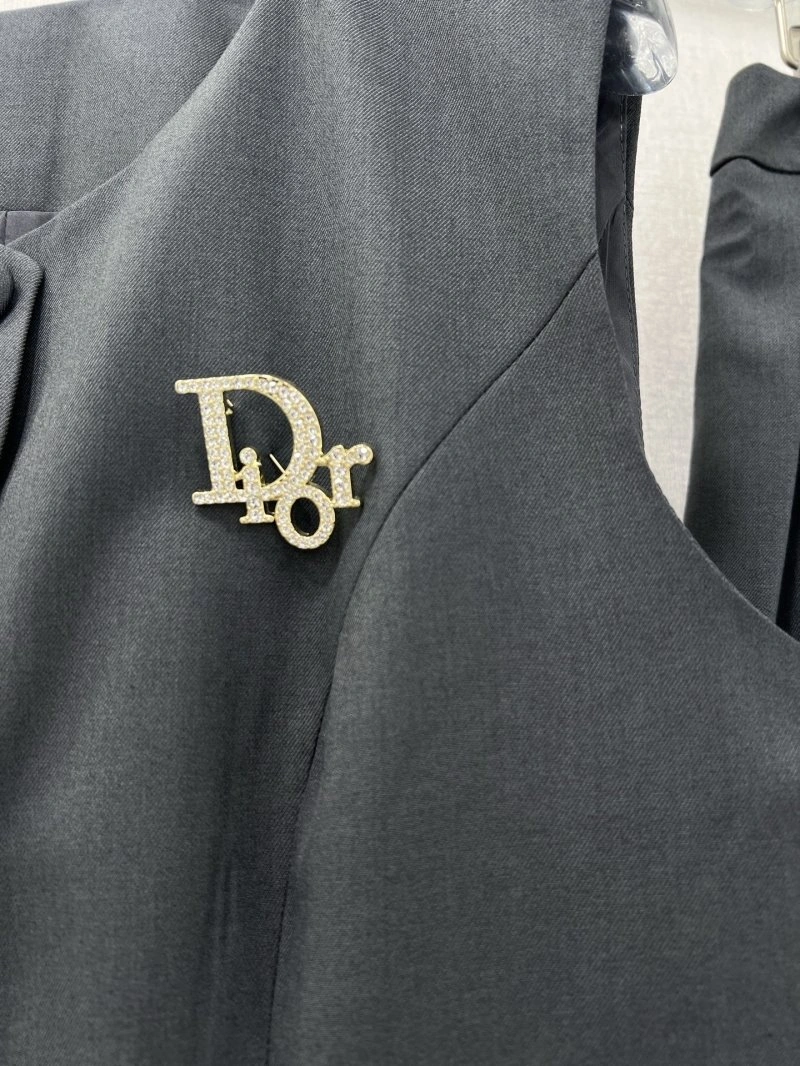 Sustainable Christian Dior Dress Suits 113814
